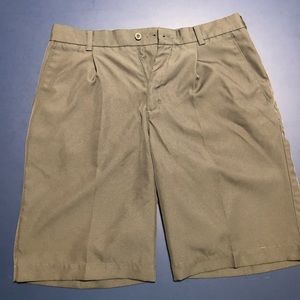 Nike Golf Shorts. Size M